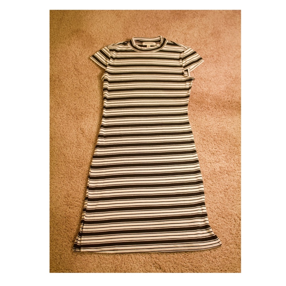 Junior’s dress